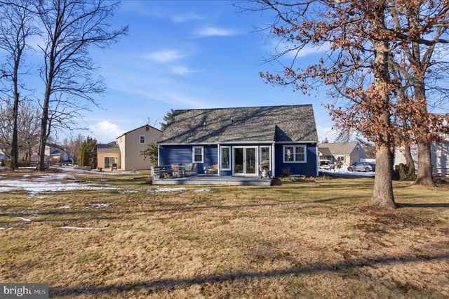 364 THATCHER CIR, Harleysville, PA 19438