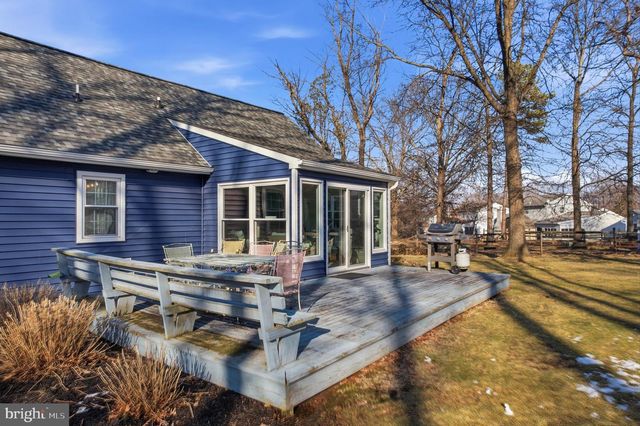 364 THATCHER CIR, Harleysville, PA 19438