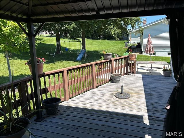 417 Iron Warrior Lane, Manchester, MO 63011