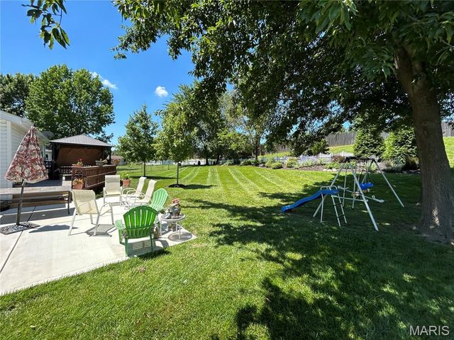 417 Iron Warrior Lane, Manchester, MO 63011