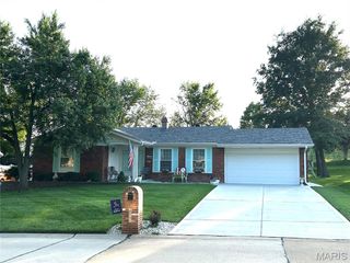 417 Iron Warrior Lane, Manchester, MO 63011