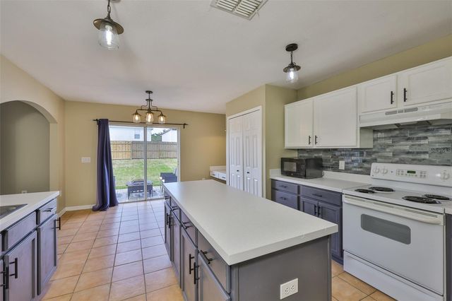 11438 IVY FLOWER LOOP, Riverview, FL 33578