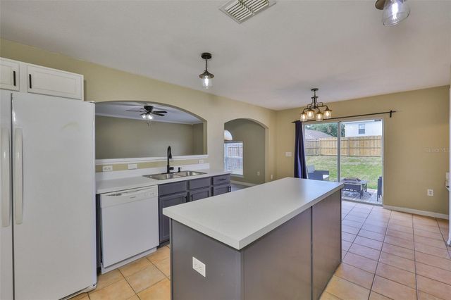 11438 IVY FLOWER LOOP, Riverview, FL 33578