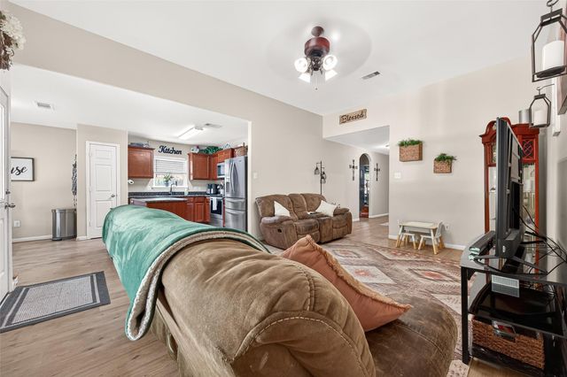 12114 Estelle Lane, Pinehurst, TX 77362