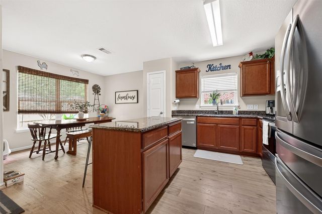 12114 Estelle Lane, Pinehurst, TX 77362