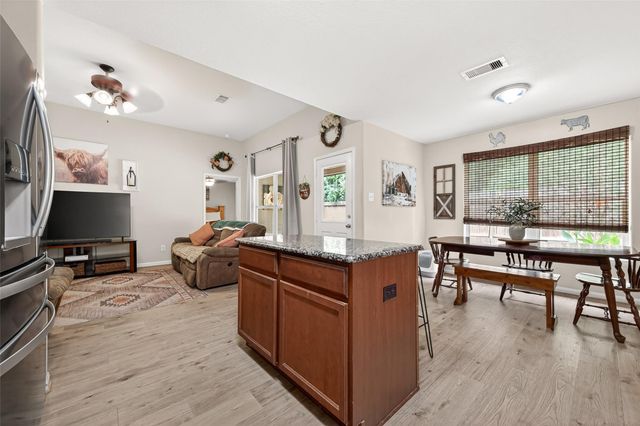 12114 Estelle Lane, Pinehurst, TX 77362