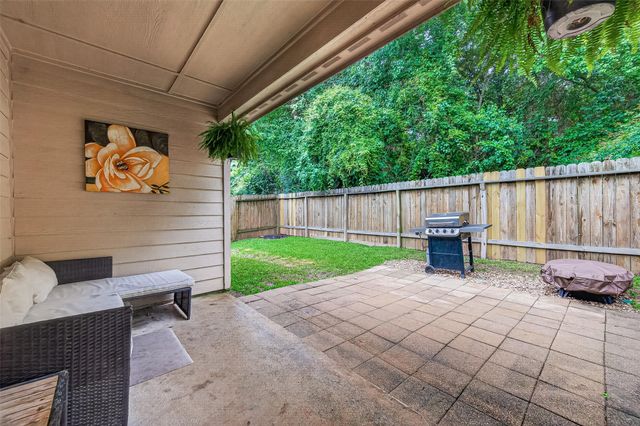 12114 Estelle Lane, Pinehurst, TX 77362