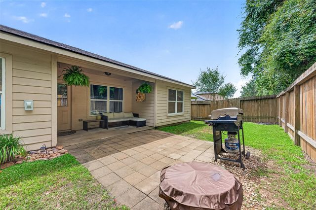 12114 Estelle Lane, Pinehurst, TX 77362