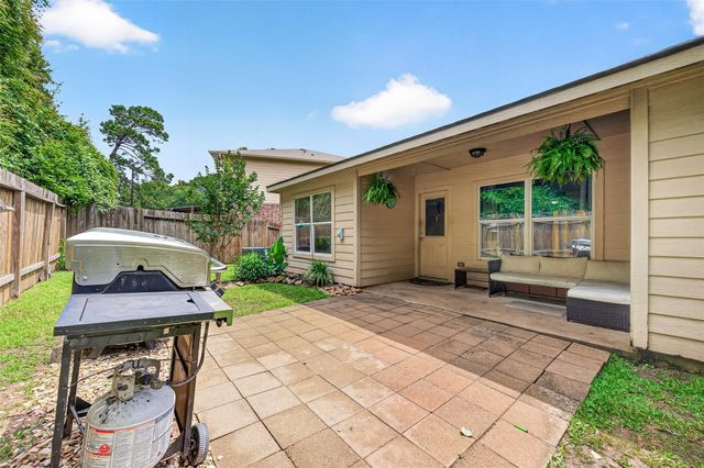 12114 Estelle Lane, Pinehurst, TX 77362
