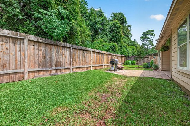 12114 Estelle Lane, Pinehurst, TX 77362