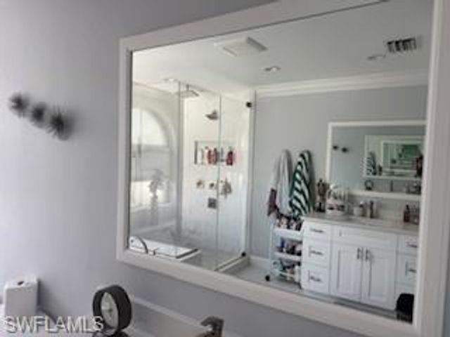 1749 Birdie DR, Naples, FL 34120