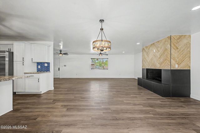 2625 W Oregon Street, Tucson, AZ 85746