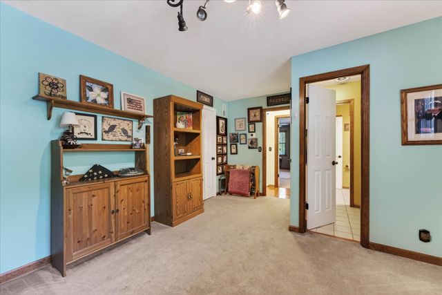 1175 Hutcheson Ln, Clarksville, TN 37040