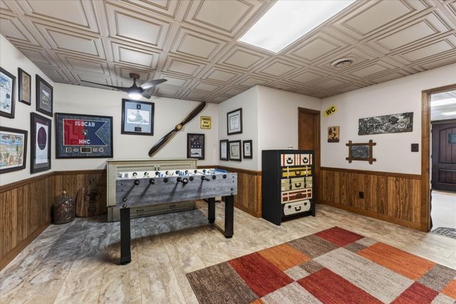 1175 Hutcheson Ln, Clarksville, TN 37040