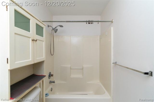 6143 Century Court, Shelby Twp, MI 48316