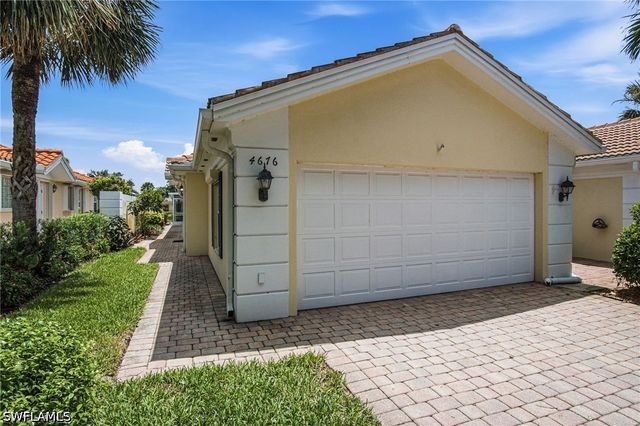 4676 Ossabaw WAY, Naples, FL 34119