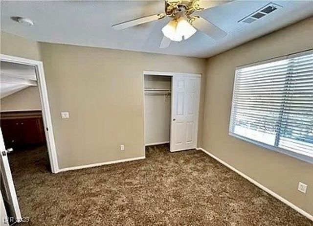 10247 Trailing Dalea Avenue, Las Vegas, NV 89135