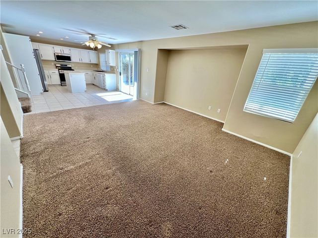 10247 Trailing Dalea Avenue, Las Vegas, NV 89135