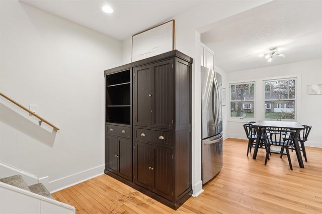 3817 Lanewood Drive, Des Moines, IA 50311