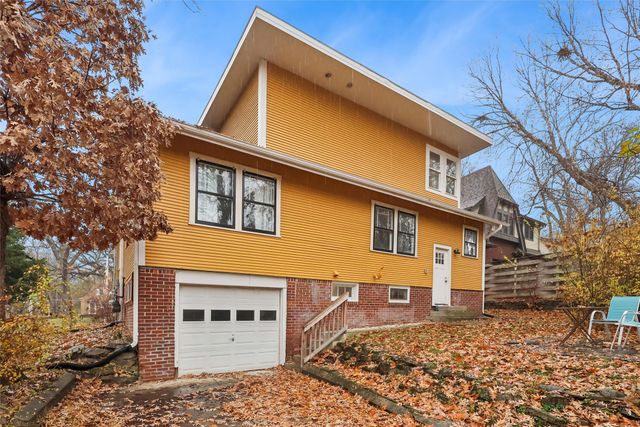 3817 Lanewood Drive, Des Moines, IA 50311