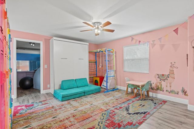 974 Live Oak Blvd, Yuba City, CA 95991