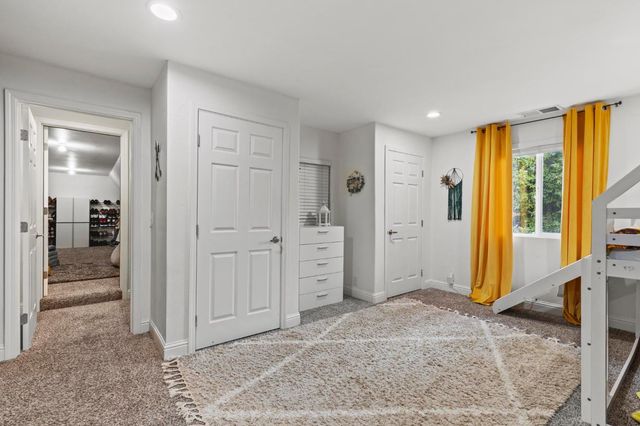 974 Live Oak Blvd, Yuba City, CA 95991