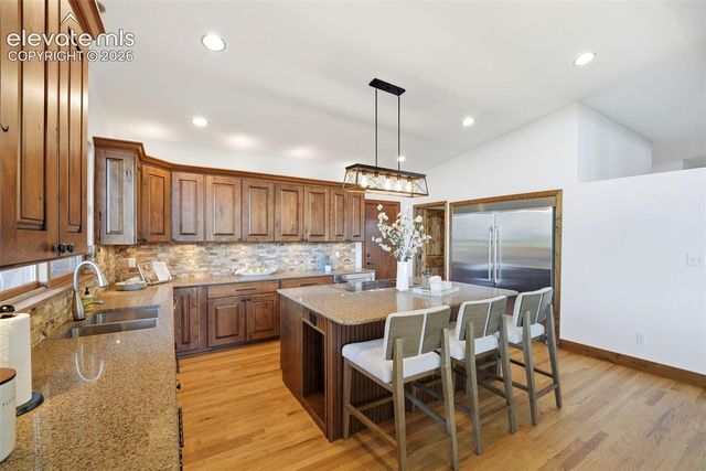 17 Pine Road, Colorado Springs, CO 80906
