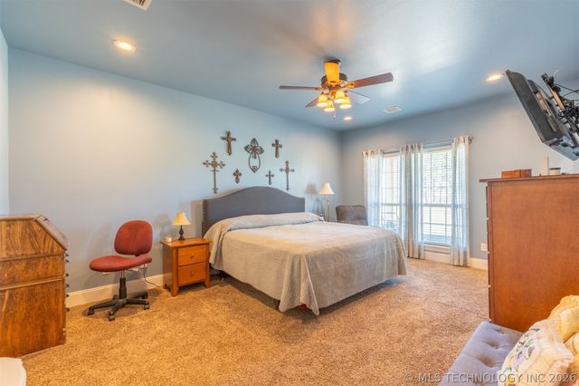 18800 E 640 Road, Inola, OK 74036
