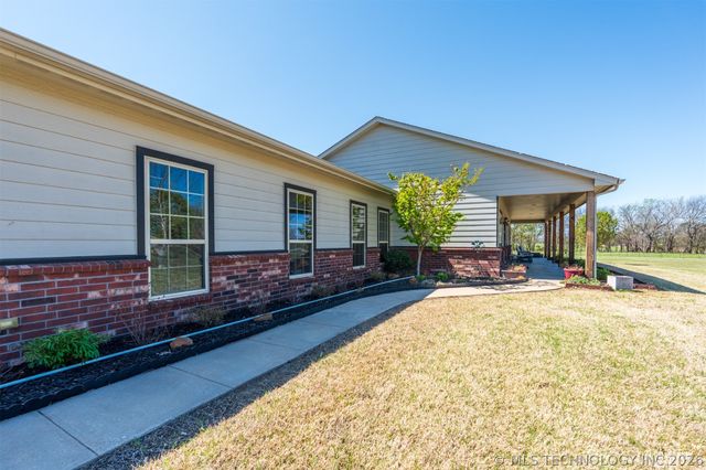 18800 E 640 Road, Inola, OK 74036
