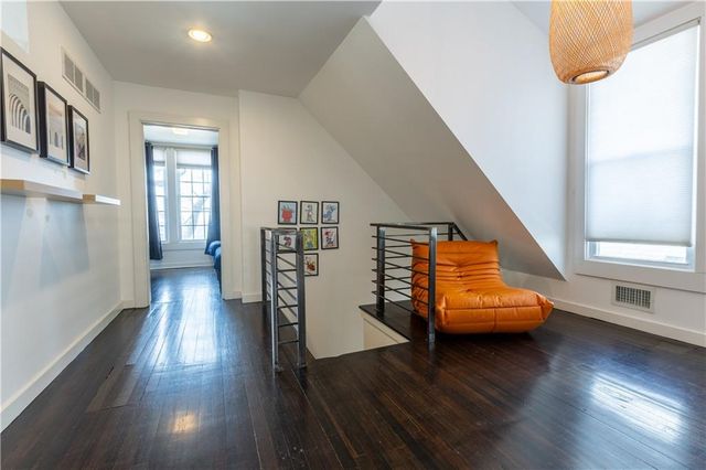 3629 State Line Road, Kansas City, MO 64111