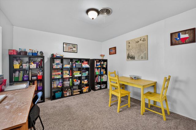 701 E Main Street, Tioga, TX 76271