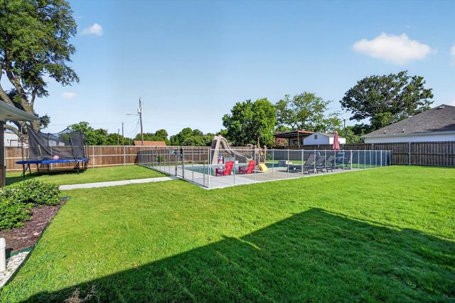 701 E Main Street, Tioga, TX 76271