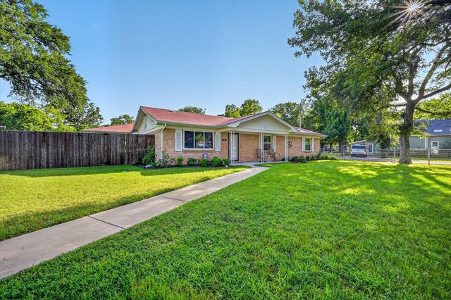 701 E Main Street, Tioga, TX 76271
