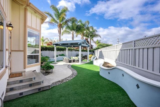 106 Santina Court, Santa Cruz, CA 95062