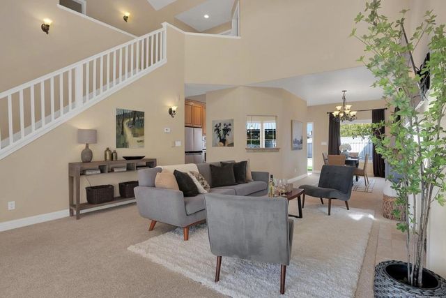 106 Santina Court, Santa Cruz, CA 95062