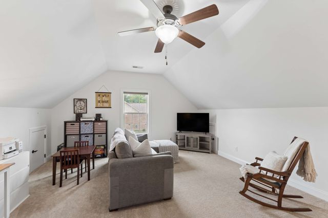155 Odie Ray St, Gallatin, TN 37066
