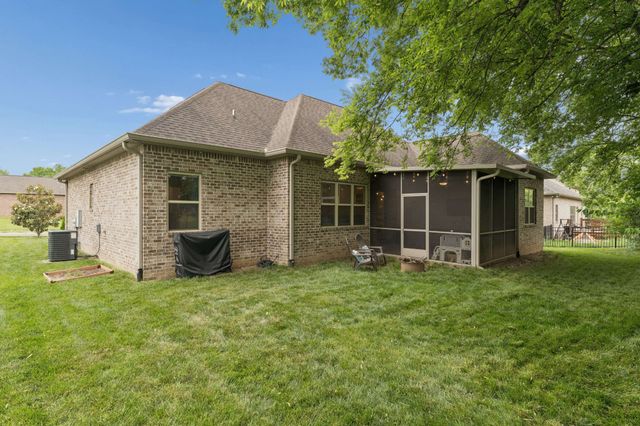 155 Odie Ray St, Gallatin, TN 37066