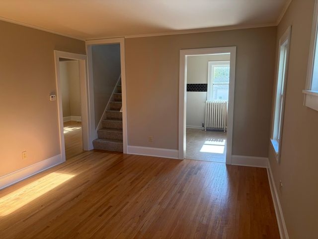 1162 Lawson Avenue E, Saint Paul, MN 55106