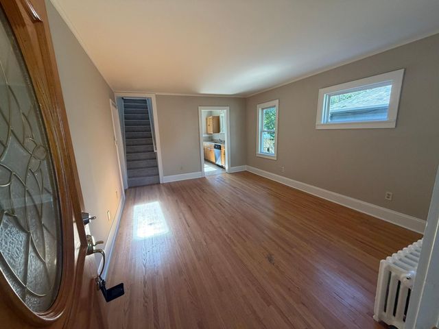 1162 Lawson Avenue E, Saint Paul, MN 55106
