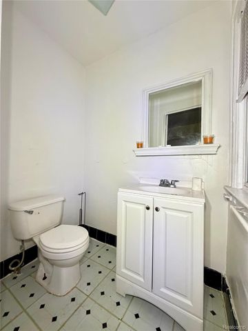 13027 Rosemary Street, Detroit, MI 48213