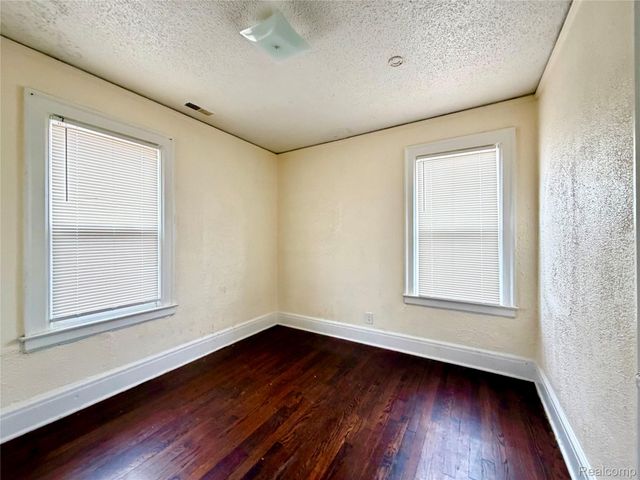 13027 Rosemary Street, Detroit, MI 48213