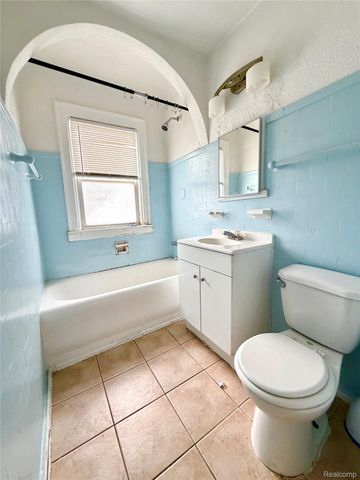 13027 Rosemary Street, Detroit, MI 48213