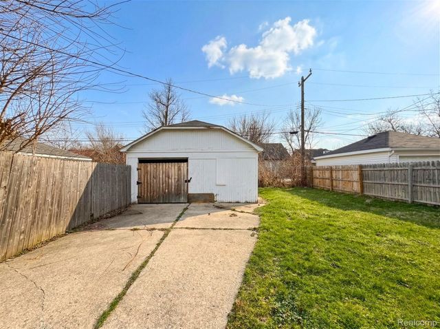 13027 Rosemary Street, Detroit, MI 48213