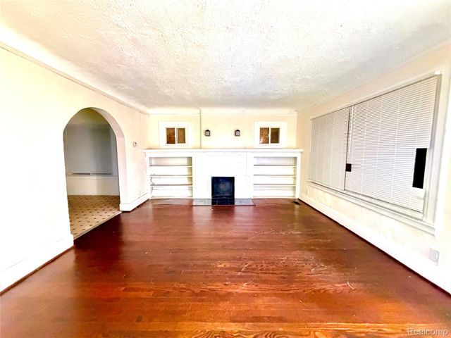 13027 Rosemary Street, Detroit, MI 48213