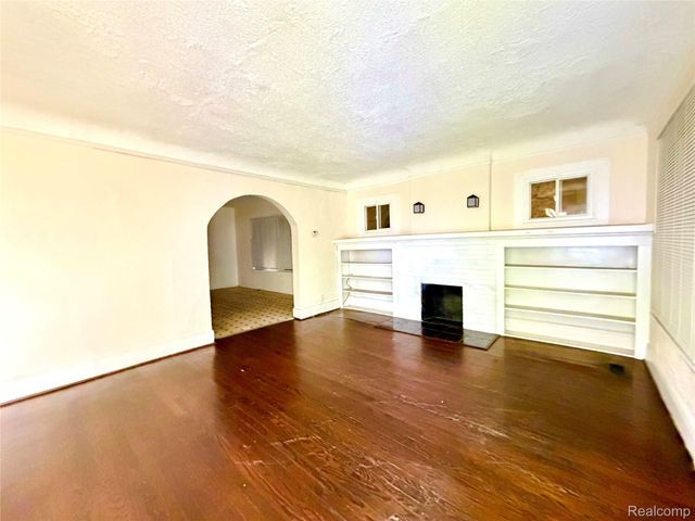 13027 Rosemary Street, Detroit, MI 48213