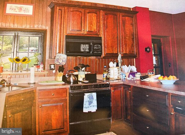 1 PRIVATE WAY, Wayne, PA 19087