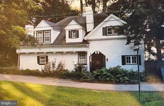 1 PRIVATE WAY, Wayne, PA 19087