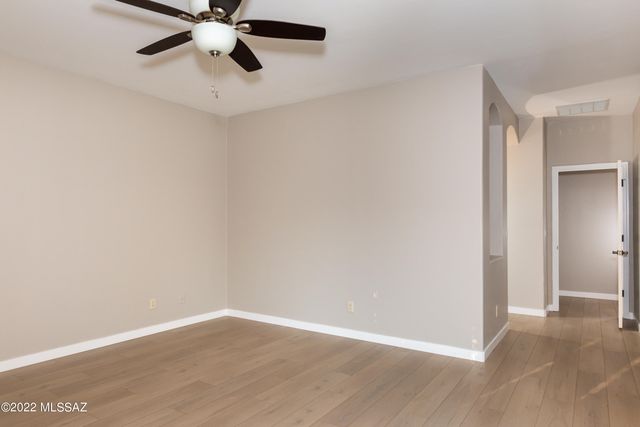 7458 W Crimson Sky Drive, Tucson, AZ 85743