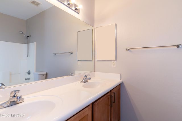 7458 W Crimson Sky Drive, Tucson, AZ 85743