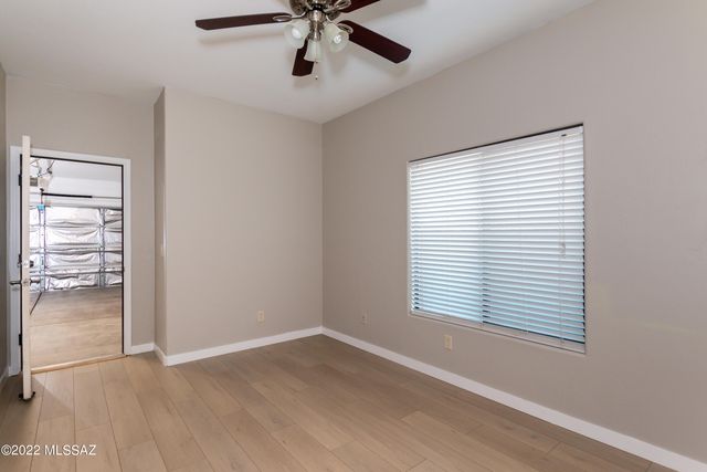 7458 W Crimson Sky Drive, Tucson, AZ 85743